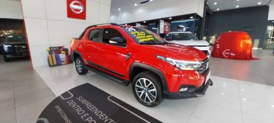 FIAT STRADA 1.3 FIREFLY FLEX VOLCANO CD CVT FIAT STRADA 1.3 FIREFLY FLEX VOLCANO CD CVT